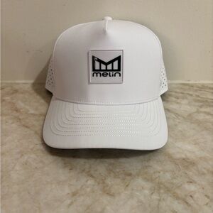 Brand New Melin Odysea Stacked Hydro Hat – White – Classic Fit
